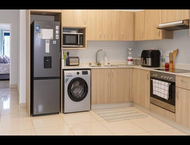 1 BEDROOM APARTMENT FOR SALE IN UMHLANGA RIDGE